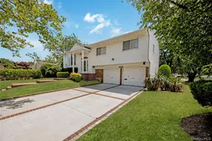 900 Flanders Dr, Valley Stream, NY 11581 - Photo 3