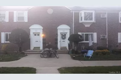 74-43 260 Street #2, Glen Oaks, NY 11004 - Photo 9