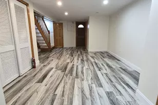 20-33 28th St, Astoria, NY 11105 - Photo 11