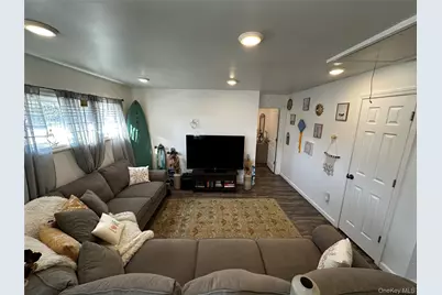 7 Lori Court, Northport, NY 11768 - Photo 5
