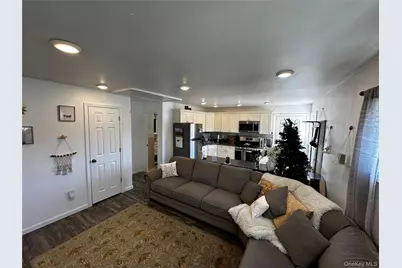 7 Lori Court, Northport, NY 11768 - Photo 7