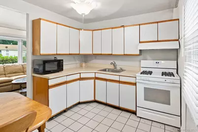 27 Philip Street, Riverhead, NY 11901 - Photo 11