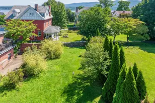 266 Grand St, Newburgh, NY 12550 - Photo 9