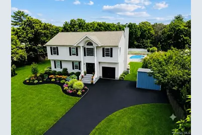 241 Middle Island Road, Medford, NY 11763 - Photo 1
