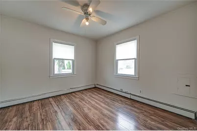 123 Cherubina Lane, North Babylon, NY 11703 - Photo 9