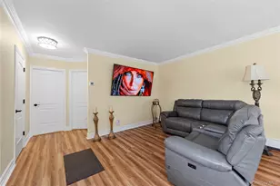 67-01 Eliot Ave, Middle Village, NY 11379 - Photo 9