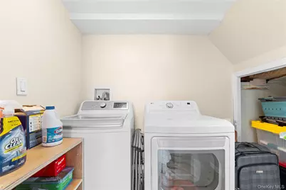 67-01 Eliot Avenue, Middle Village, NY 11379 - Photo 23