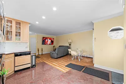 67-01 Eliot Avenue, Middle Village, NY 11379 - Photo 5