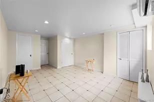 67-01 Eliot Ave, Middle Village, NY 11379 - Photo 17