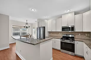 2202 Views Way, Pomona, NY 10970 - Photo 5
