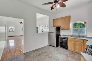 1431 Brooklyn Blvd, Bay Shore, NY 11706 - Photo 23