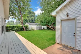 1431 Brooklyn Blvd, Bay Shore, NY 11706 - Photo 27