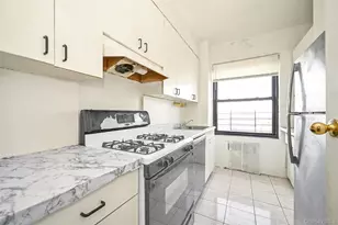 99-60 63rd Rd, Rego Park, NY 11374 - Photo 5