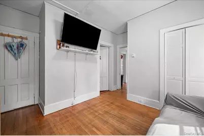 15 Bulkley Avenue, Port Chester, NY 10573 - Photo 11