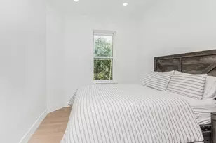 514 E 188th St, Bronx, NY 10458 - Photo 7
