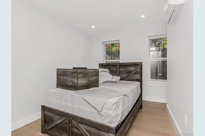 514 E 188th Street, Bronx, NY 10458 - Photo 17