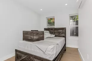 514 E 188th St, Bronx, NY 10458 - Photo 17