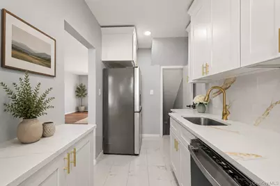 2548 Mickle Avenue, Bronx, NY 10469 - Photo 5