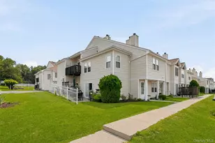 4008 Whispering Hills Dr, Chester, NY 10918 - Photo 3