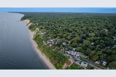 27 Glen Drive, Sound Beach, NY 11789 - Photo 37