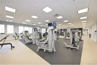 100 Harbor View Drive SW #335, Port Washington, NY 11050 - Photo 23