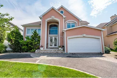 37 Crescent Cove Circle, Seaford, NY 11783 - Photo 1