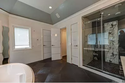 37 Crescent Cove Circle, Seaford, NY 11783 - Photo 23
