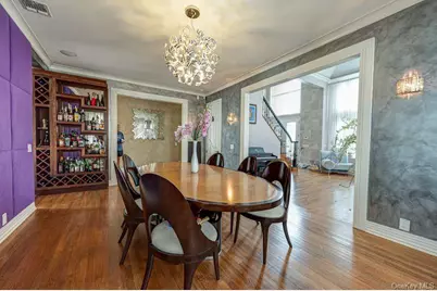 37 Crescent Cove Circle, Seaford, NY 11783 - Photo 7