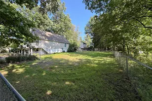 19 Farmstead Rd, New Windsor, NY 12553 - Photo 3
