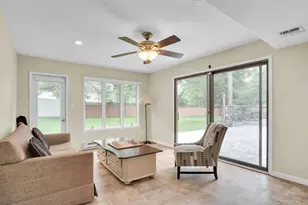 764 Vanderbilt Pkwy, Dix Hills, NY 11746 - Photo 21