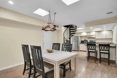 764 Vanderbilt Parkway, Dix Hills, NY 11746 - Photo 19