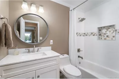 93 Chestnut Street, Mount Sinai, NY 11766 - Photo 21