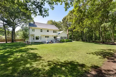 93 Chestnut Street, Mount Sinai, NY 11766 - Photo 37