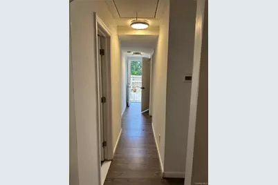 180 Adirondack Drive, Selden, NY 11784 - Photo 7
