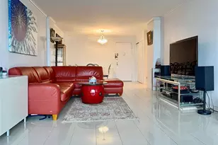 61-20 Grand Central Pkwy, Forest Hills, NY 11375 - Photo 13