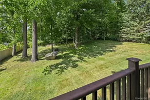 48 Greenwich Ave, Central Valley, NY 10917 - Photo 25