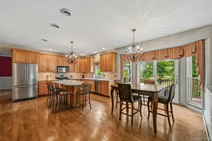 48 Greenwich Ave, Central Valley, NY 10917 - Photo 17