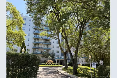 499 N Broadway #5L, White Plains, NY 10603 - Photo 1
