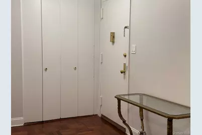 499 N Broadway #5L, White Plains, NY 10603 - Photo 5