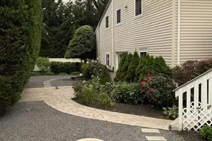 16 Brookside Dr, Huntington, NY 11743 - Photo 5
