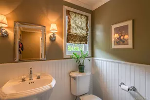 100 Rockledge Dr, Pleasant Valley, NY 12569 - Photo 15