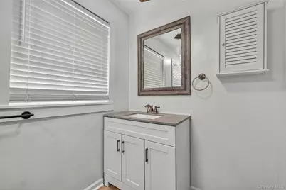 30 Glenwood Avenue, Poughkeepsie, NY 12603 - Photo 19
