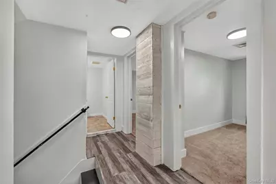 30 Glenwood Avenue, Poughkeepsie, NY 12603 - Photo 23