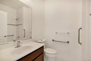 159 Stoneleigh Dr, Riverhead, NY 11901 - Photo 21