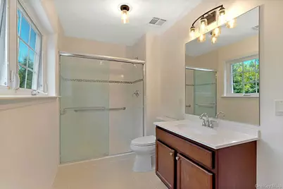 159 Stoneleigh Drive, Riverhead, NY 11901 - Photo 23