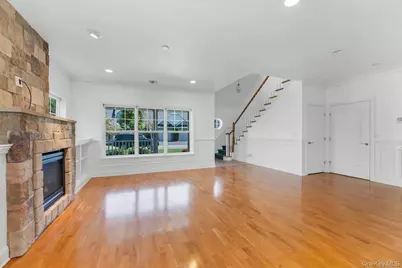 159 Stoneleigh Drive, Riverhead, NY 11901 - Photo 5