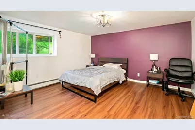 25 Ackerman Avenue, Airmont, NY 10901 - Photo 21