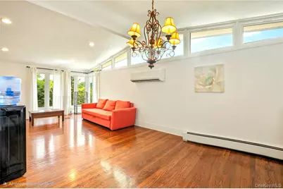25 Ackerman Avenue, Airmont, NY 10901 - Photo 7