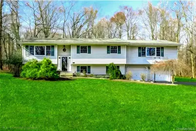 25 Ackerman Avenue, Airmont, NY 10901 - Photo 1