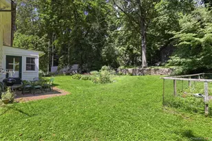 412 Succabone Rd, Bedford Corners, NY 10549 - Photo 25